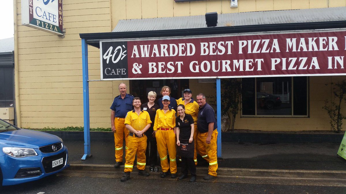 Great to see the NSW fire fighters in for lunch well done girls and guys #Barossa #CFS