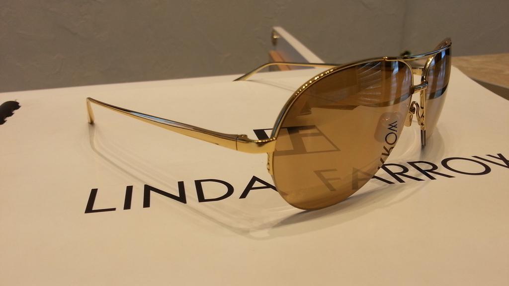 Linda Farrow Gallery tweet media