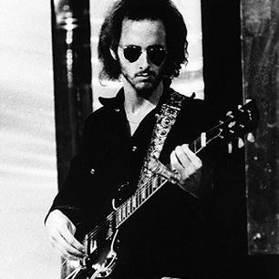 Happy 69th birthday to Robby Krieger, born on January 8, 1946. 