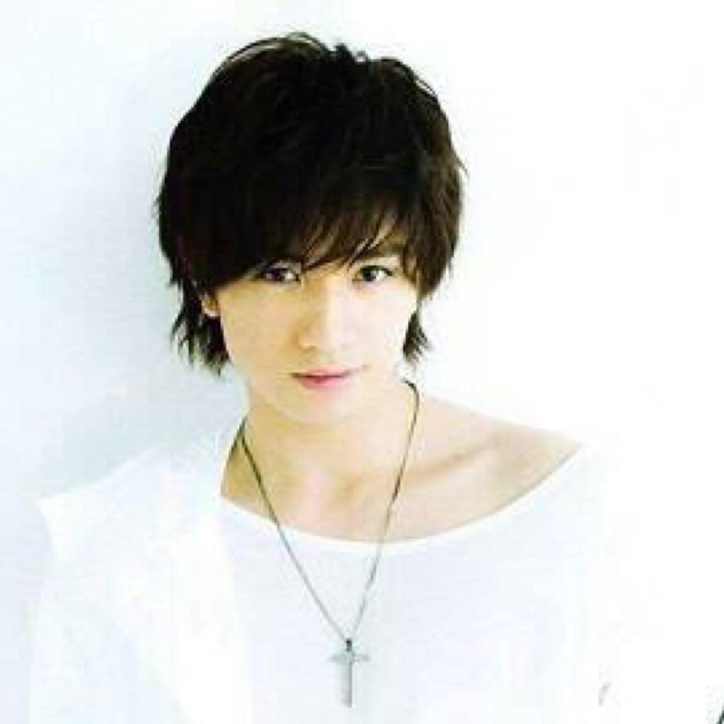 shori_1020's tweet photo. 【中島健人】

0RT……だれ？
50RT……顔はしってる
150RT……普通
200RT……イケメン
250RT……神！！！

#中島健人
#RTくれた人全員フォローする http://t.co/pMJ0ZOGjb4