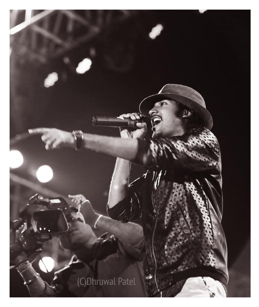 A glimpse of the #surat #concert 😄😊