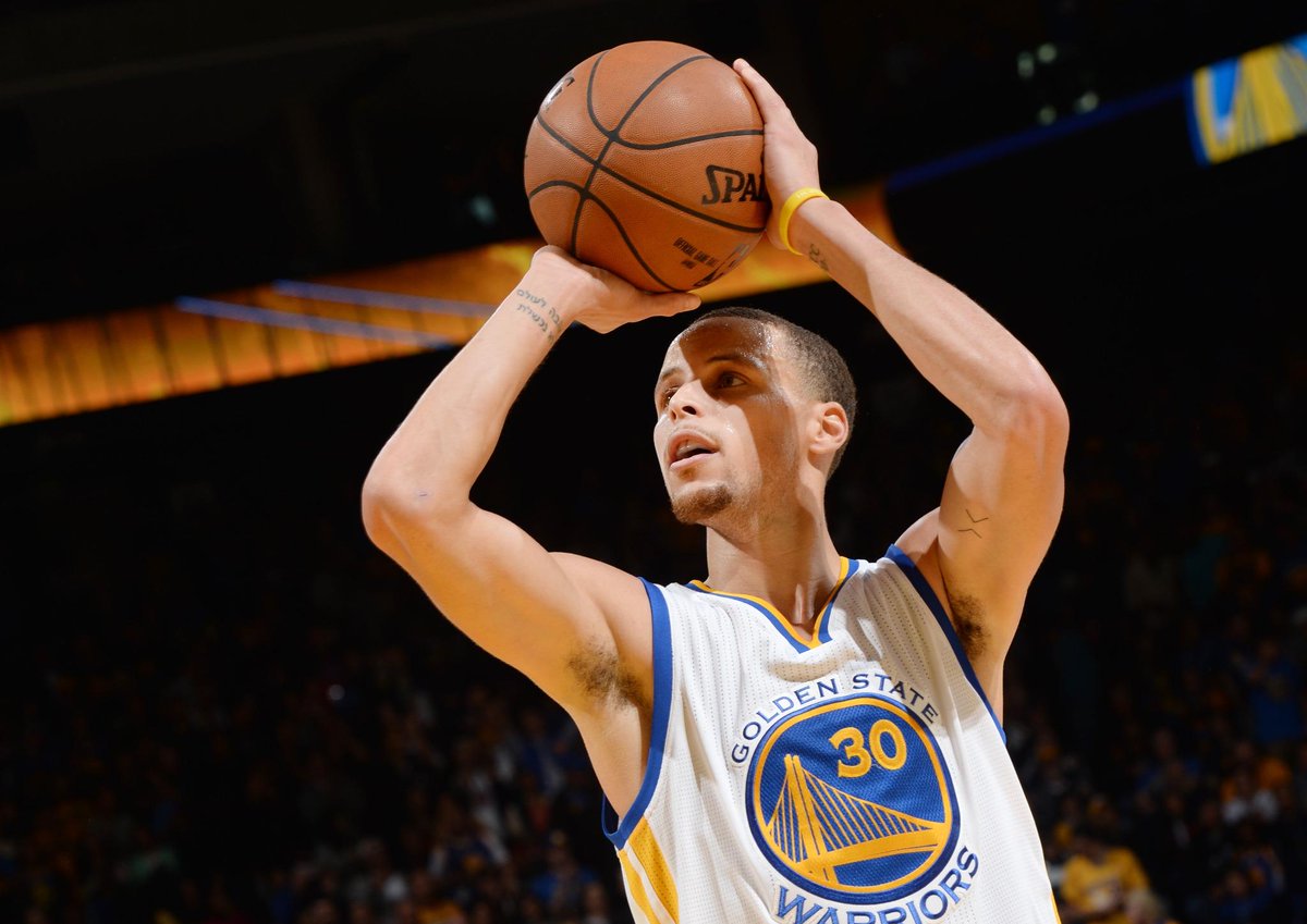 Steph Curry Is Fastest In NBA History To 1 000 Career 3 pointers After steph-curry-is-fastest-in-nba-history-to-1-000-career-3-pointers-after