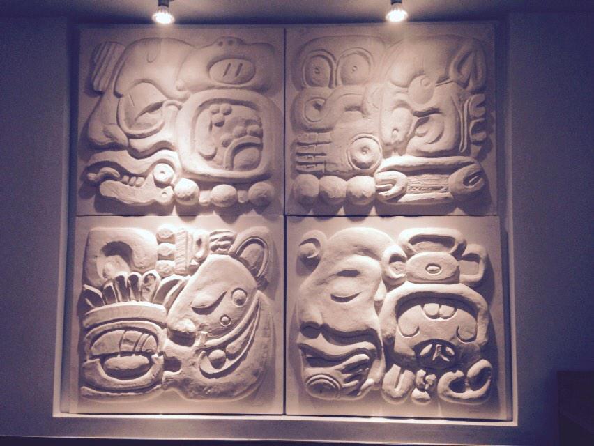 Karimix00's tweet photo. @ChipotleTweets Is this beautiful carving common in all your stores? Saw it in Clemson, SC branch building. http://t.co/fzYFap0858