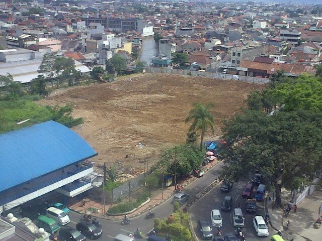 B A N D U N G  The Bandung Icon : Lippo Mall, Hotel 