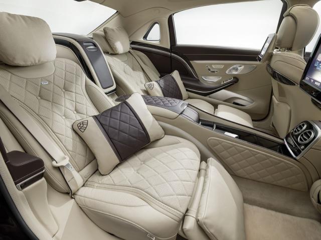 AM_MJordan's tweet image. It's just like flying business class. 2016 #Mercedes-Maybach #S-Class: automobilemag.com/reviews/driven… Ticket price? $190,275.