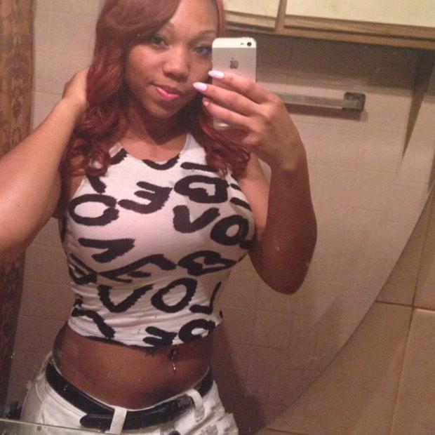 BandedupBrandy's tweet photo. 😘😘😘😘 taking pics before I head out !! http://t.co/7NuIUYn6CI