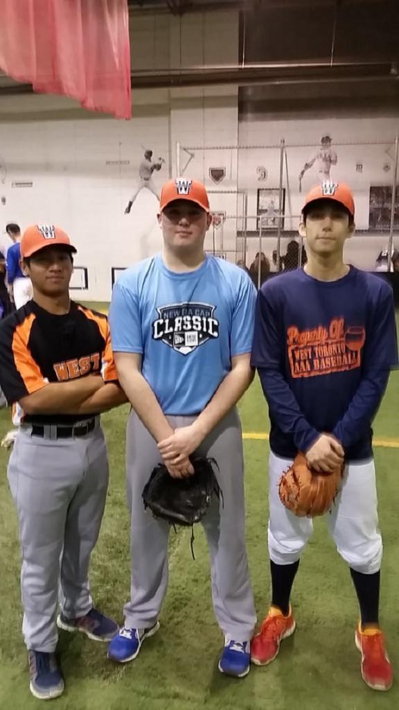 CDNBaseballNet's tweet photo. New midget loop an option in Ontario http://t.co/kwyiWh6dJ8  #CDNbaseball http://t.co/KxuAWSF8Ao