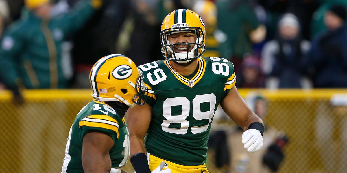 packers's tweet photo. RT to wish #Packers TE Richard Rodgers a happy birthday!

Photos &amp; facts from his rookie year: http://t.co/m9JYp73T55 http://t.co/VJ1y4G1odq