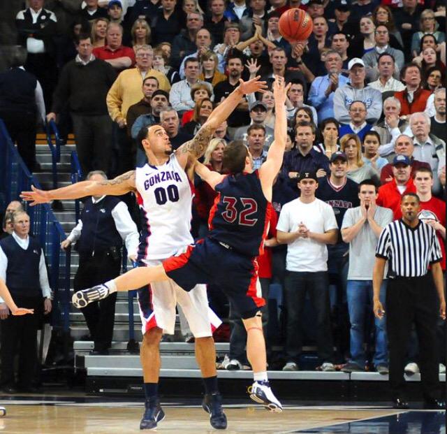 notRandyBennett's tweet photo. TBT #beatTheZags http://t.co/0LLNVFU19V
