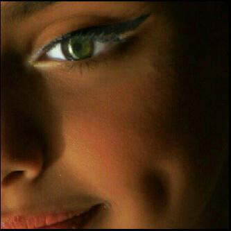 larmonika's tweet photo. ﻟَﻤﻌﺔ ﺍﻟﻌَﻴﻦ ﻋِﻨﺪ ﺭﺅﻳﺔ ﻣَﻦ #ﺗﺤﺐ ﻫِﻲ ﺍﻷﺑﺠﺪﻳﺔ ﺍﻟﺘﻲ ﻻ ﺗﻨﻄﻘﻬﺎ ﺍﻟﺸﻔﺎﻩ (" http://t.co/LnOECyrC2Z