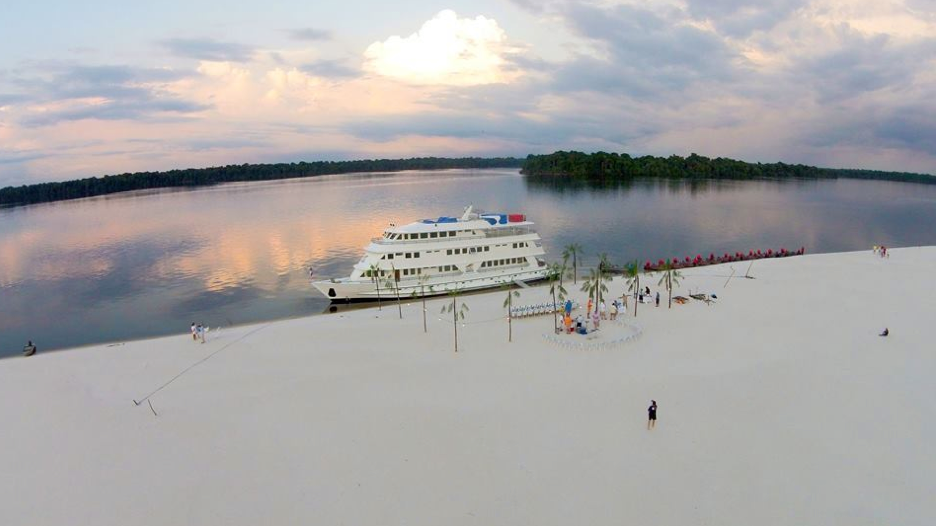 CaptPeacock's tweet photo. Yes. It's paradise. http://t.co/ljpjcsU2RE