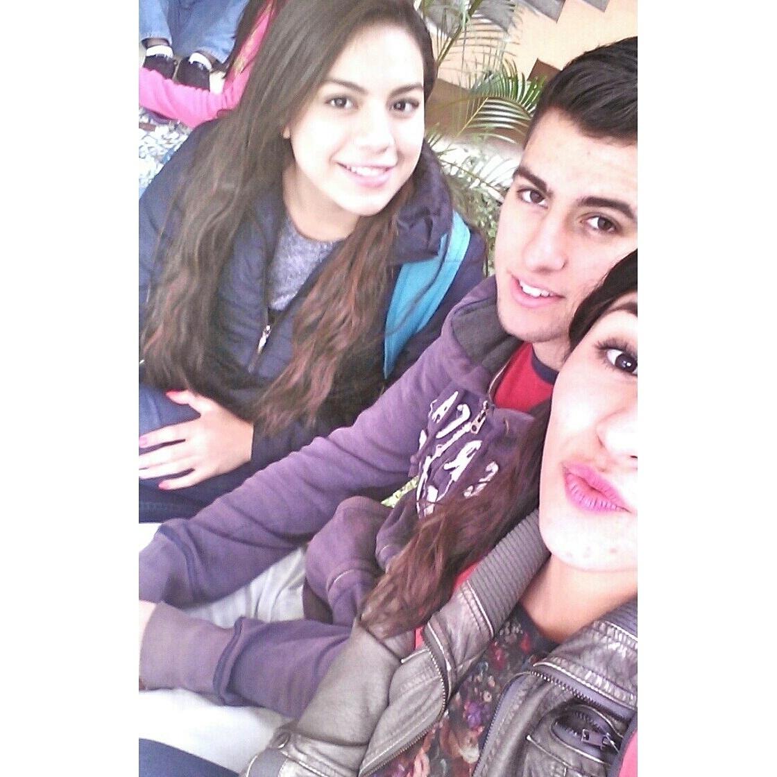 sabrimndoza's tweet image. Facu #amigos #nerdteam 👍