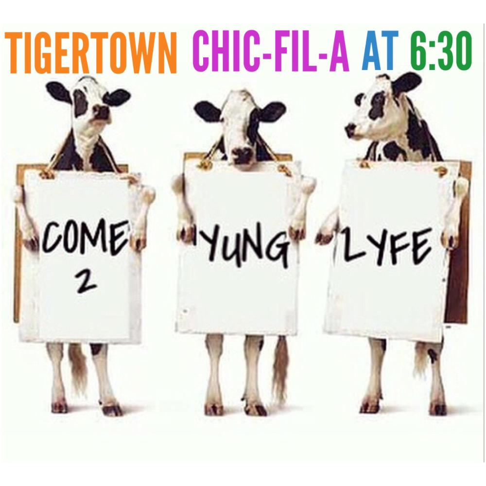 YoungLife_OHS's tweet photo. COME EAT/HANG WITH US 2NITE! TIGERTOWN CHICFILA 6:30!! BRING 4 NEW FRIENDS AND WIN A FREE MEAL!! WE WANT YOU THERE! http://t.co/18a8KIj8NW