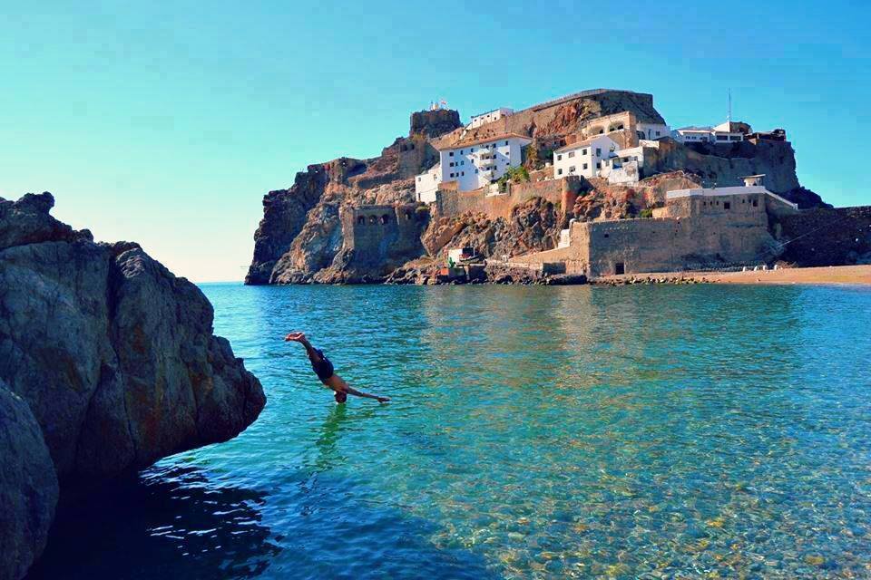 PostBadMarocain's tweet photo. “@MaghrebBeauty: Pearl Of The Mediterranean..
Al Hoceïma,
#Morocco http://t.co/CphGwyBuZA"