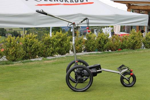 tecnokaddygolf's tweet photo. Costruiamo artigianalmente carrelli elettrici per il #golf.@tecnokaddygolf #MadeinItaly http://t.co/OMZzurhXvX