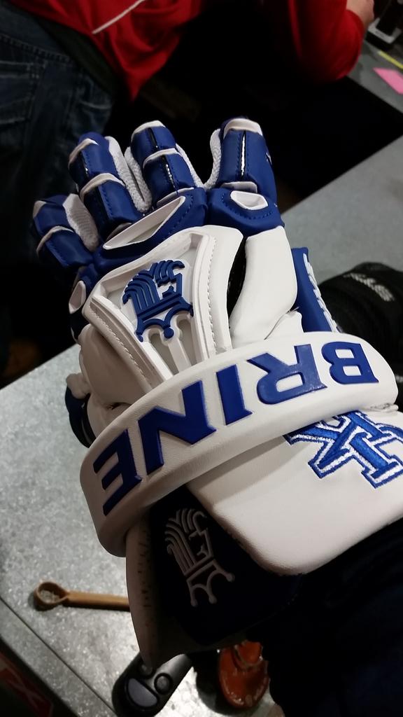 Yeah yeah yeah yeah, go cats