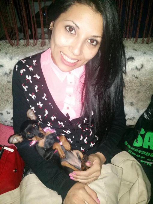 Pasando la tarde en casa de @amandaxes con mi xuxi #Tina http://t.co/FgoL6MsSpG<a class="tags" target="_blank" title="On Twitter" href="/?out=eyJ0eXAiOiJKV1QiLCJhbGciOiJIUzUxMiJ9.eyJpYXQiOjE3MjcyNzA4MjIsImlzcyI6InR3cG9ybnN0YXJzLmNvbSIsIm5iZiI6MTcyNzI3MDgyMiwiZXhwIjoxNzU4ODA2ODIyLCJyZWRpcmVjdF91cmwiOiJodHRwczovL3R3aXR0ZXIuY29tL2FtYW5kYXhlcyJ9.m7m3CPHsJUvDPXqZgDA2akIkm_vw1_lr4NFVogjHvmajvFTjdZwNLgVO_XmeZpDeD5LZrML3DxcqpI1dZEcjNQ">@amandaxes</a><a href="/tag/tina"class="tags"><span>#tina</span></a>