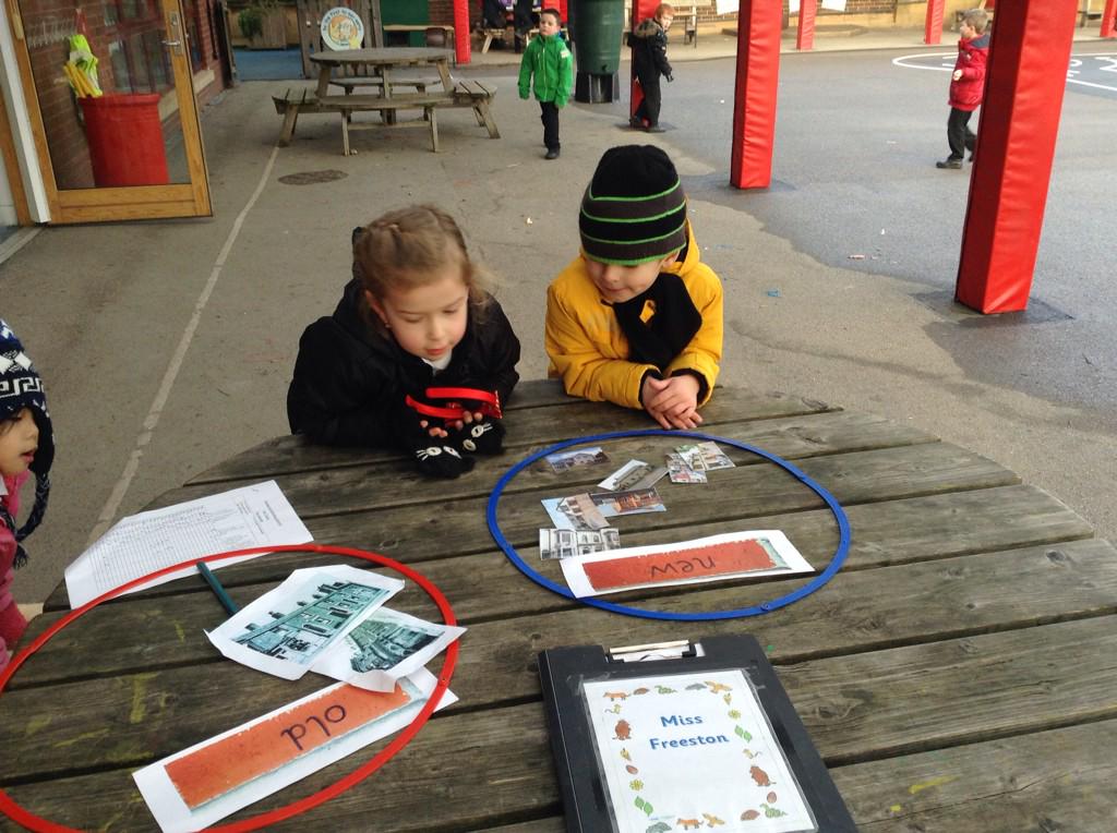 _Class_1G's tweet photo. Super sorting from 1G today, we are learning about old and new houses. #sorting #clevercloggs #houses @YsgolEmmanuel http://t.co/9z4PrPHVlz