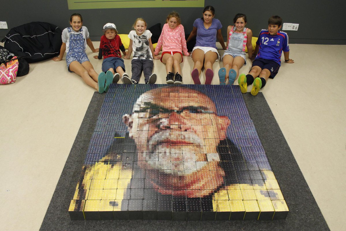 MCA_Australia's tweet photo. These clever kids cracked our giant Chuck puzzle! #MCAkids at the Museum this #schoolholidays: http://t.co/4OckxSL1q3 http://t.co/kijR0Euxko