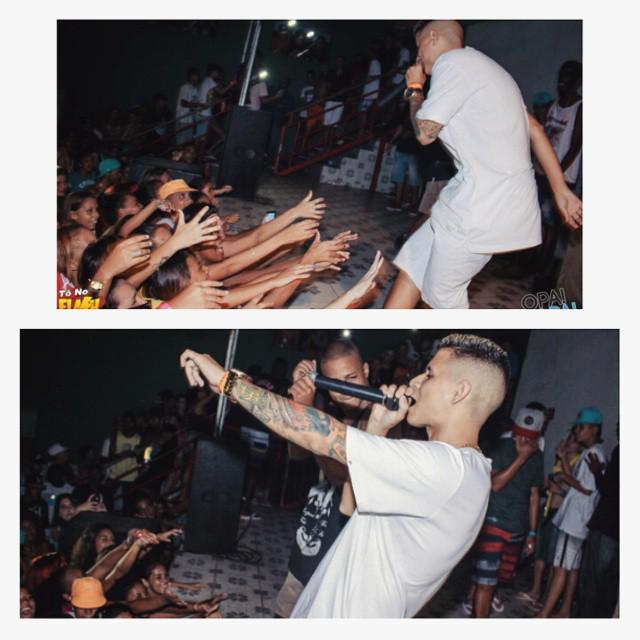 mclone_'s tweet photo. Em busca da felicidade, vou mantendo a humildade..É o meu prazer de cantar! #MeninosdoJean #MCLone #opaopa 📷TonoFlash http://t.co/x4poUVxD7p