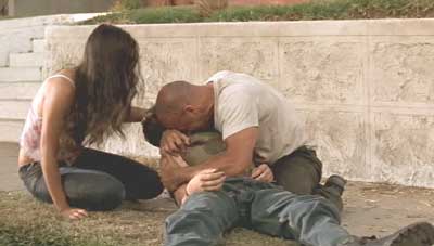 Sir_Fara's tweet photo. Momento en que Gregory Palencia y Mestiza llegaron al lugar donde se encuentra el cuerpo de Canserbero http://t.co/SJTtOt8SJf