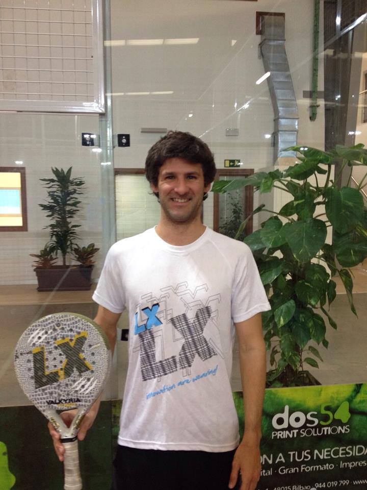 padelon's tweet photo. Nuevas incorporaciones al equipo @LXPlanet 
@GugaVazquez #DaniDios #GaboLoredo y @saritamarcos 
#Padel #Enhorabuena http://t.co/73oAYOATb0