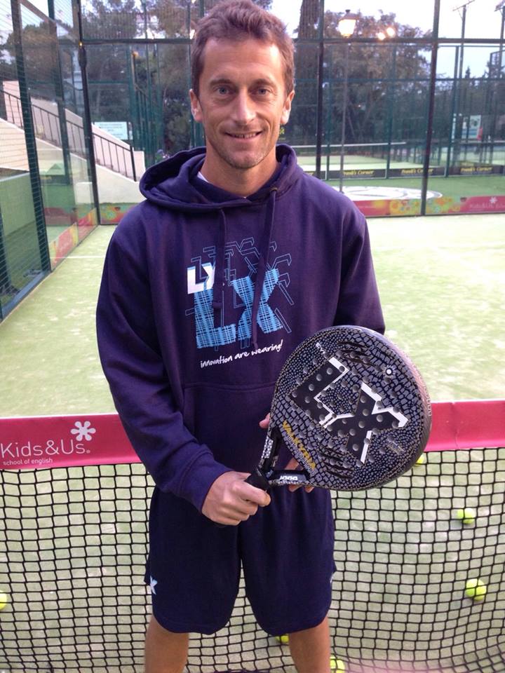 padelon's tweet photo. Nuevas incorporaciones al equipo @LXPlanet 
@GugaVazquez #DaniDios #GaboLoredo y @saritamarcos 
#Padel #Enhorabuena http://t.co/73oAYOATb0