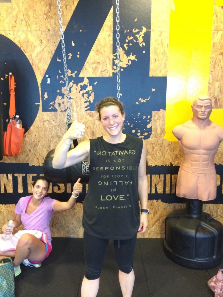 “<a href="/the54D/">54D</a>: MVP del dia G 235 Doris Masri Felicidades! ! ! #orgullo54D ” <a href="/pauhernaiz/">pau hernaiz</a> 😂 lo mas cerca que as estado de mvp