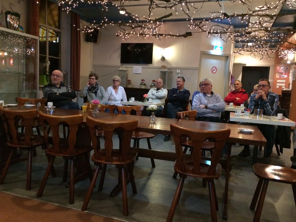 Groep enthousiaste nieuwe #vrijwilligers kennis laten maken met <a href="/LandparkAssisie/">Landpark Assisië</a> @StichtingPrisma