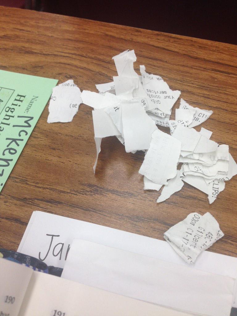 mckenzie_yee's tweet photo. I wrote @dan_your_man24 a love note and this is how I am treated #friends4never http://t.co/gQJu0r49BK