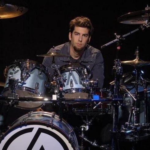 Happy birthday Rob Bourdon  