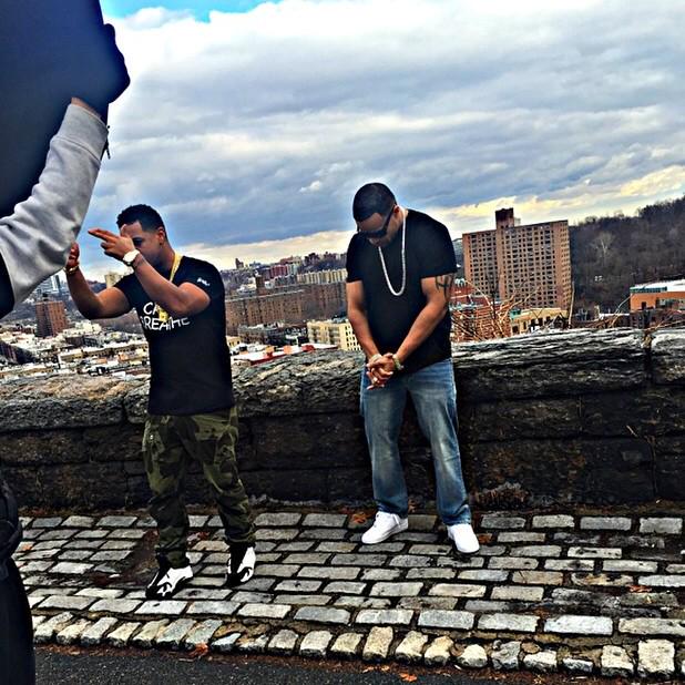 FuegoFBM's tweet photo. #Work with my nigga @torinashsick early bird gets the worm 💯🔥#TopDollar #Fireboyinc #Team1st @Jaime_1st @WALDO_1st http://t.co/qOW6u9EKiG