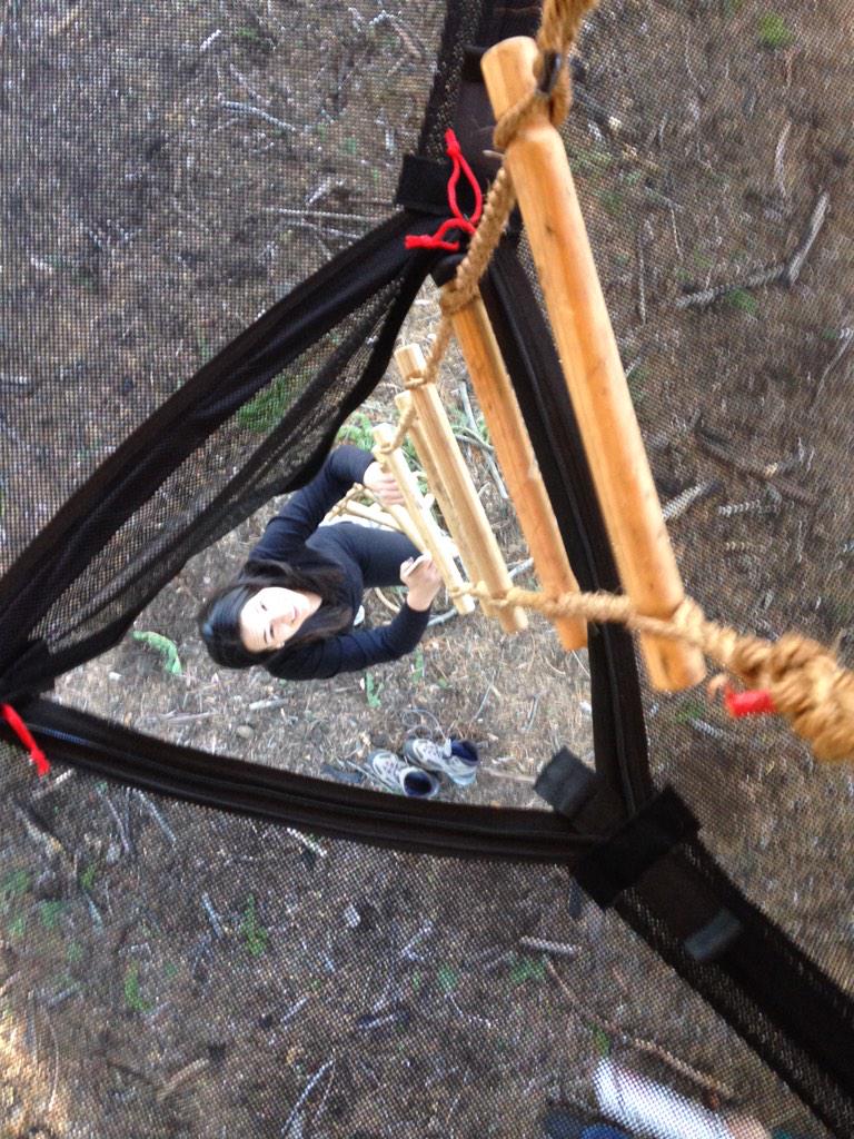 siennatheg's tweet photo. Had so much fun meeting the @tentsile crew at the Tentsile City Event in Sequoia National Park #treehousefun http://t.co/9HpUJDI9TP