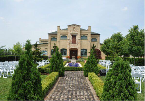 kcwedding's tweet photo. @kcwedding:Check out this show be sure to click link to RSVP #hacienda
http://t.co/Tmecx6ynFF http://t.co/w4kvN2lMmJ http://t.co/7XcZCCCVwu