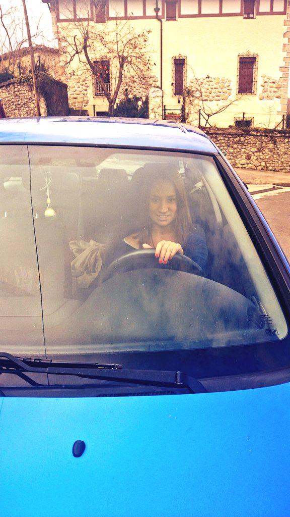 Edurneeeeeeee's tweet photo. Poorfiiinnn 🚗 http://t.co/Itb9uxwnO2