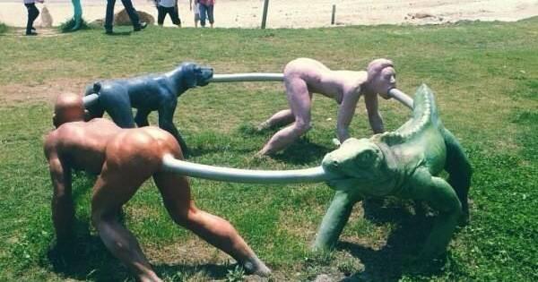 NetworkTlc's tweet photo. No Doubt, These 19 Playgrounds Are The World's Worst Playgrounds Ever! http://t.co/3POXlGQnH5 http://t.co/HhYPtshMWy