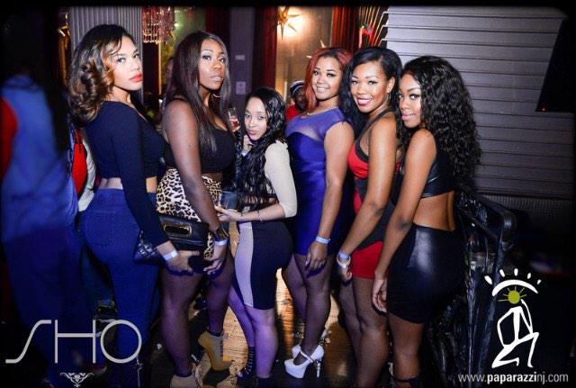 prettyjanee___'s tweet photo. Club SHO this Friday with the #FineFemmes @TheRealChadB Video Release ! Come live life with us ππ₯ http://t.co/VR7R5tbiid