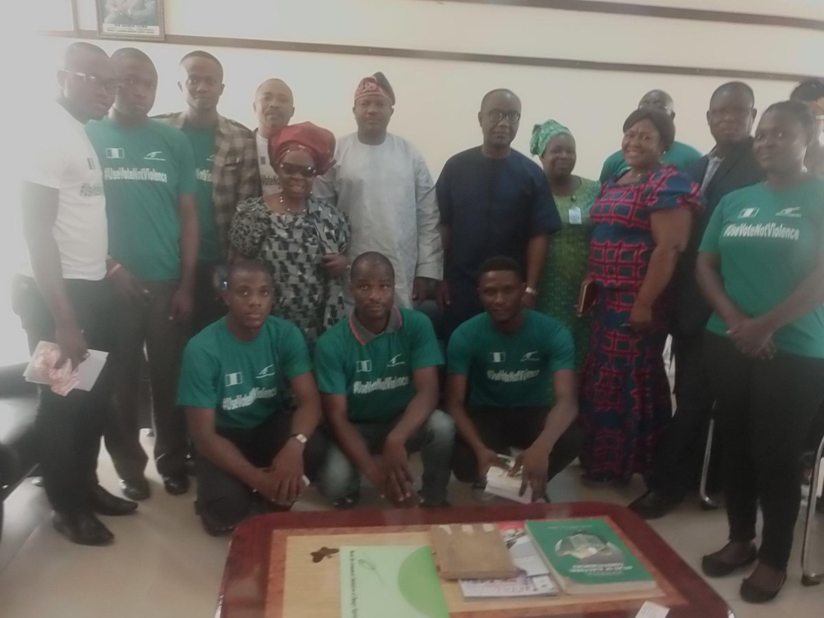 horlasho's tweet photo. @iofcnig @IofCIntl anoda fruitful engagement with Lagos state INEC REC Mr. AKin Orebiyi @inecnigeria @thebbbuzz http://t.co/rnUFD4R8zp