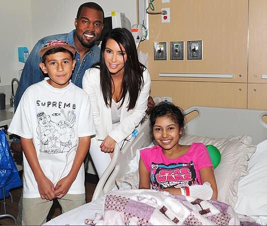 Its_North_West's tweet photo. The media won't show you this side of Kim &amp; Kanye tho http://t.co/MghyLzaNZE