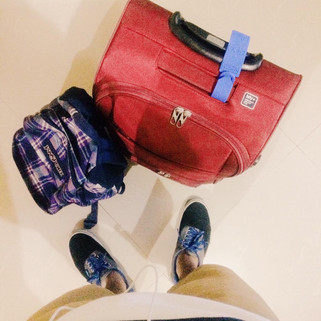 giempoleon's tweet photo. MNL bound. βοΈ #RF2015 #alchemes http://t.co/fiFDGsYFnv