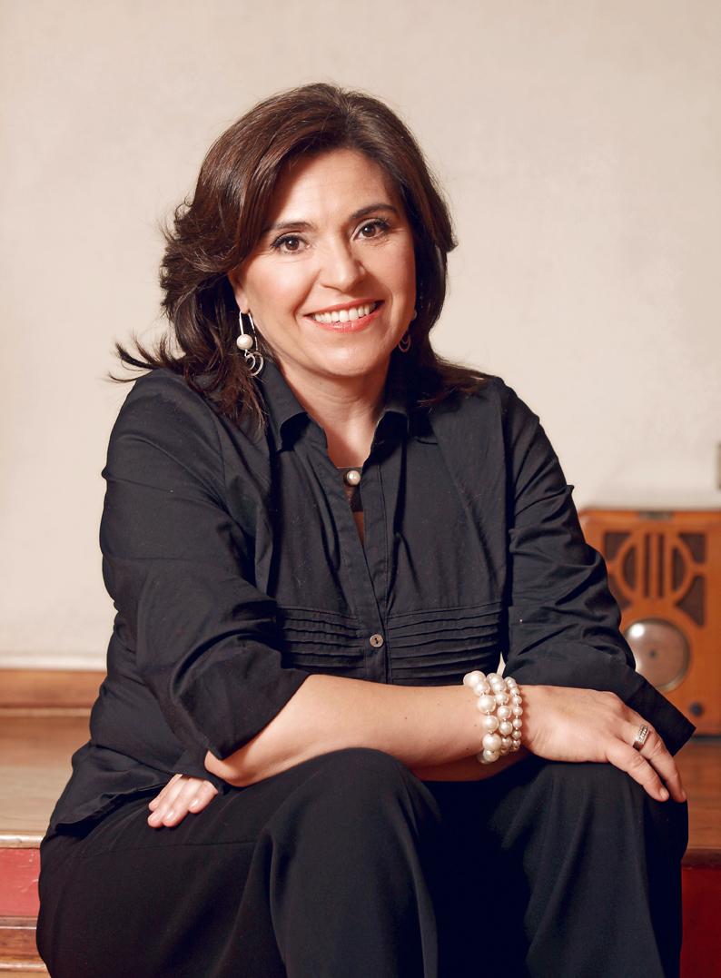 Revista Ya on X: La nueva jefa de gabinete de Michelle #Bachelet: El poder  en ascenso de Ana Lya Uriarte t.corMTI6PT2yp  X