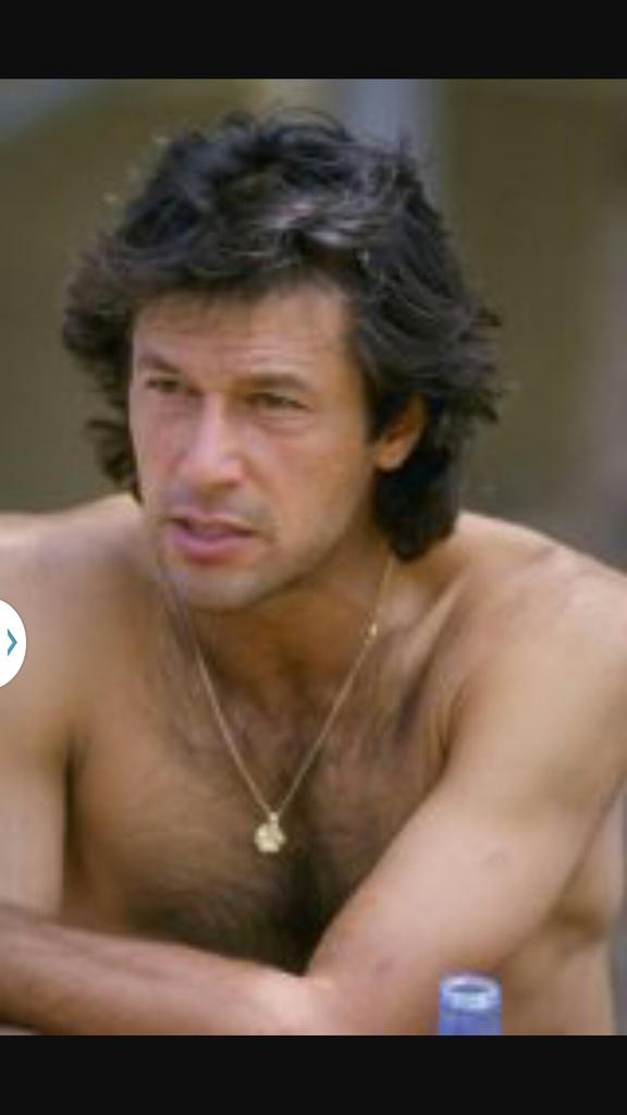 AfshanMasab's tweet image. حق اے جی..... #IKLeadsByExample  
😆😈😆😈😏