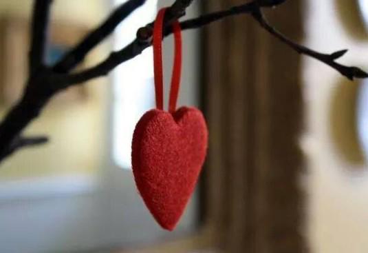 مـن يـحـبـك لـن يـتـركـك ولـو كـنـت شـوكـاً بـيـن يـديـہ.....♡!

#قروب_raqi