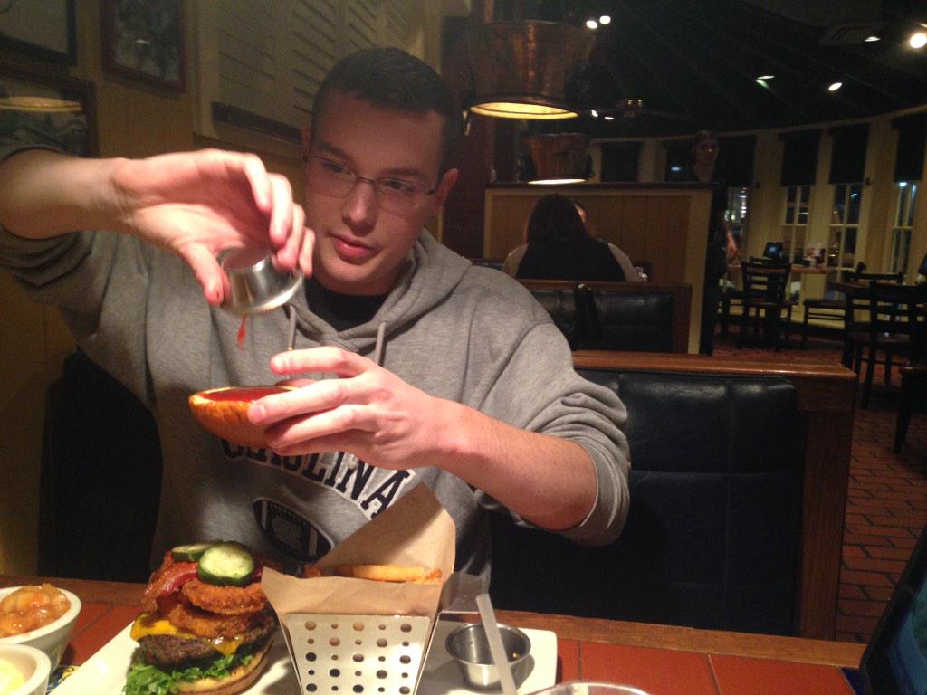 Jonathan Cowgill (disemailfake) Twitter