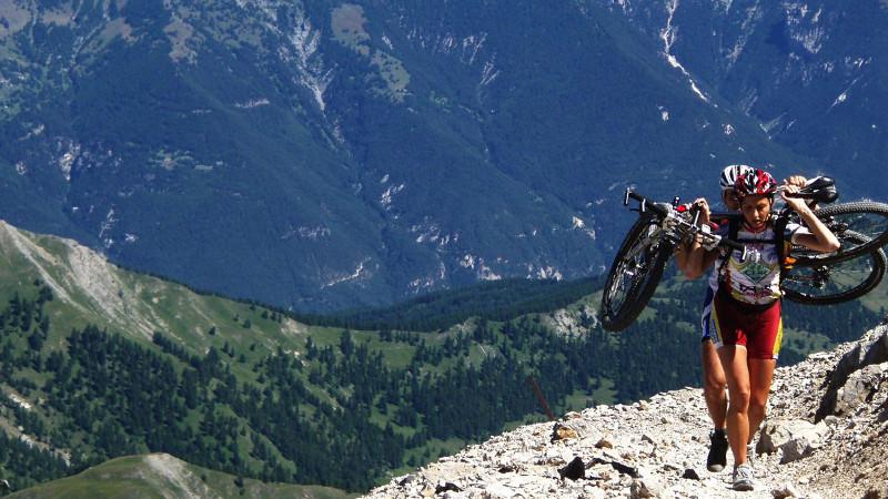 outsidemagazine's tweet photo. Is it possible to train your body to decrease the amount of rest it needs? http://t.co/IkvYN6CTvU http://t.co/zWcvZinrwf
