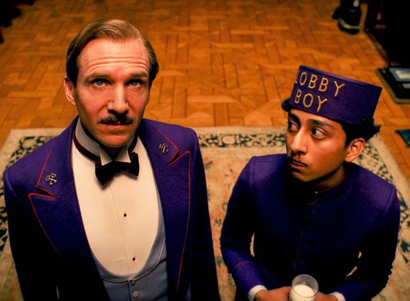 SpotlightCr's tweet photo. #TheGrandBudapestHotel  acompaña a Gustave H. en sus aventuras #EstrenosDeLaSemana #SpotlightCine @cinemarkca http://t.co/9lpzLlnN7m