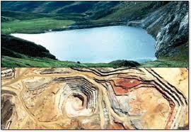 <a href="/lamula/">La Mula</a> <a href="/AnonymousPeru/">Anonymous Perú 🇵🇪</a> Laguna YANACOCHA  (1992 - 2013) MINERA debió llamarse YANO COCHA (cocha en quechua = laguna)