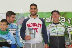 ubriquebiz's tweet photo. El ubriqueño Ángel Pérez Chaves, gran vencedor de la IV Trail Urbana de Villaluenga del ... http://t.co/u1GtKzhTnu http://t.co/SveZatZs1h