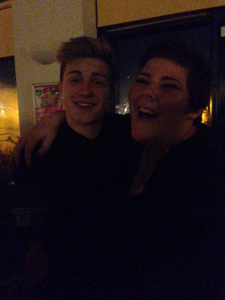 Happy 18th birthday to this absolute twat have an amazing birthday love you  