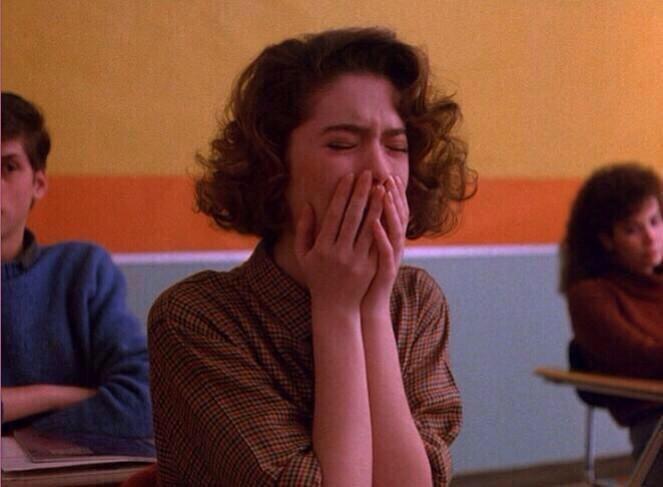 reIatablemsgs's tweet image. when you're listening to a song and the lyrics start applying to your life